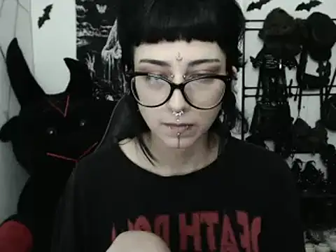 Snapshot of n0sferatus__ chatting on 03.11.26 n0sferatus online show from 03.11.26