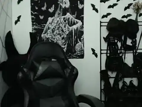 Snapshot of n0sferatus__ chatting on 03.26.26 n0sferatus online show from 03.26.26