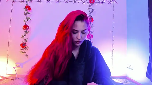 Megan wolf1  online show from 06.21.26