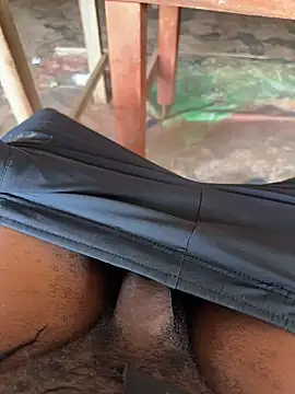 Snapshot of Black-mamba-madingo chatting on 09.26.25 Black-mamba-madingo online show from 09.26.25