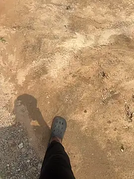 Snapshot of Black-mamba-madingo chatting on 10.13.25 Black-mamba-madingo online show from 10.13.25