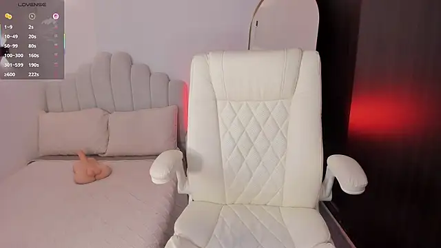 AmberLewis  online show from 02.10.26