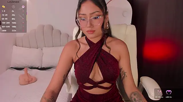 AmberLewis  online show from 03.04.26