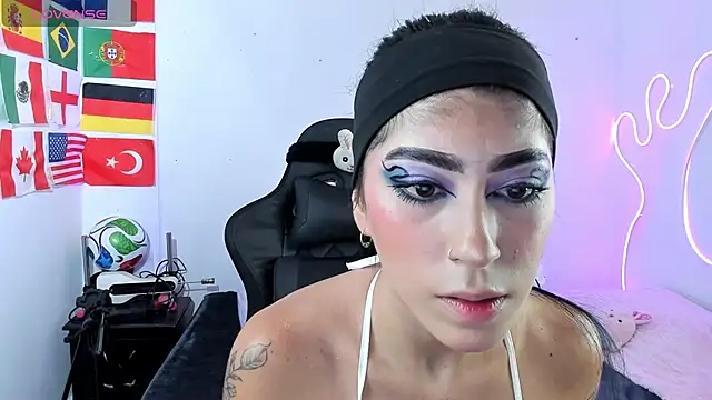 chaymae nah  online show from 06.23.26