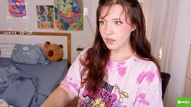 HanahCute online show from 11.26.25