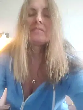 Evelina cute online show from 03.16.26