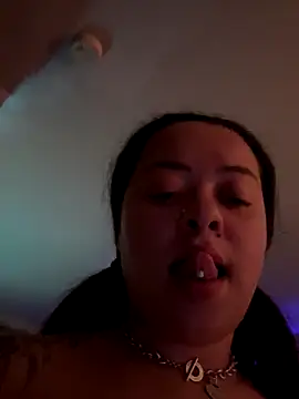 Snapshot of DhaTruth chatting on 12.02.24 DhaTruth online show from 12.02.24