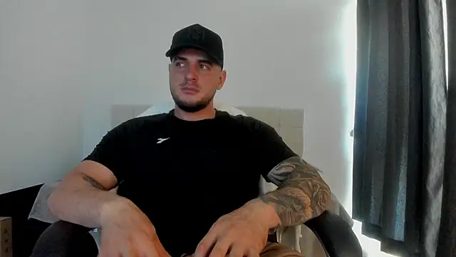 Teilor Creed online show from 10.20.25