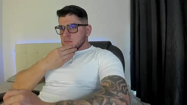 Teilor Creed online show from 02.13.26