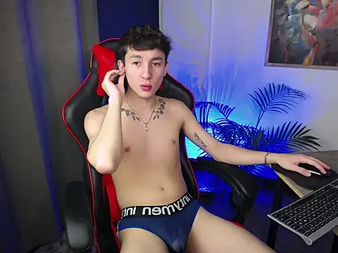 Snapshot of SebasstianGrand chatting on 02.12.25 SebasstianGrand online show from 02.12.25