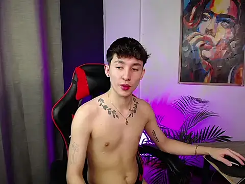 Snapshot of SebasstianGrand chatting on 03.06.25 SebasstianGrand online show from 03.06.25