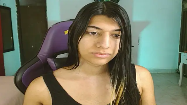 Snapshot of engielphoenis14 chatting on 01.07.26 engielphoenis14 online show from 01.07.26