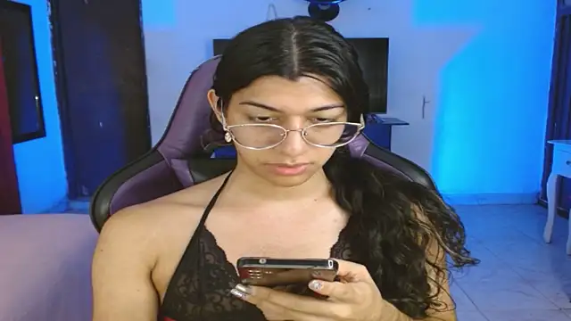 Snapshot of engielphoenis14 chatting on 02.10.26 engielphoenis14 online show from 02.10.26