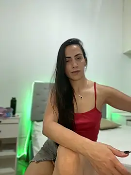 Snapshot of alessandra-a chatting on 01.31.25 alessandra-a online show from 01.31.25