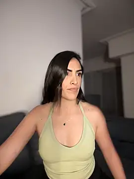 Snapshot of alessandra-a chatting on 02.08.26 alessandra-a online show from 02.08.26