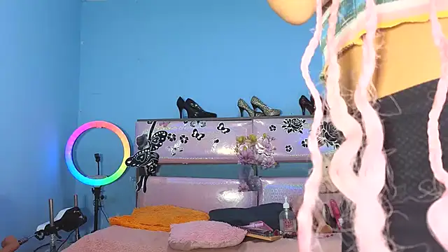 Snapshot of gabbiefoxthx chatting on 01.09.25 gabbiefoxthx online show from 01.09.25