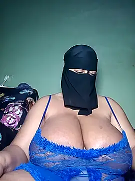 Snapshot of Loly_mor chatting on 01.11.25 Loly mor online show from 01.11.25