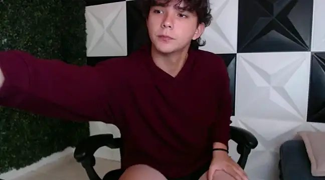 Dani cumboy online show from 12.28.24