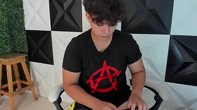 Dani cumboy online show from 11.09.25