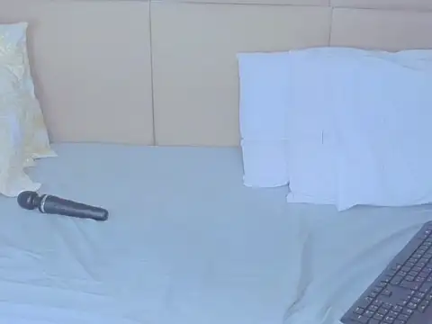 Snapshot of sorafire chatting on 09.09.25 sorafire online show from 09.09.25