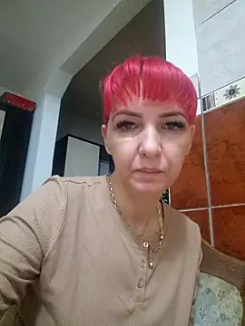 Evadesirex46 online show from 10.28.25