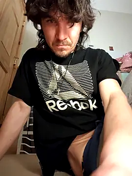 Lilsmokeshow017 online show from 11.29.25