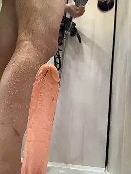 Snapshot of Bigtoyaddict chatting on 03.11.26 Bigtoyaddict online show from 03.11.26