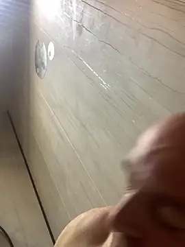 Snapshot of Bigtoyaddict chatting on 03.16.26 Bigtoyaddict online show from 03.16.26