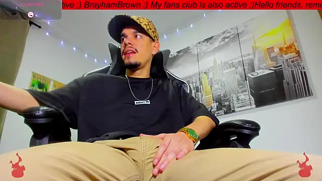 Snapshot of BRAYHAMBROWN chatting on 11.06.25 BRAYHAMBROWN online show from 11.06.25