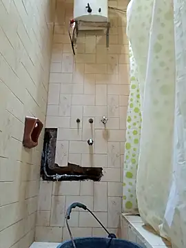 Snapshot of puak6666 chatting on 10.19.25 puak6666 online show from 10.19.25