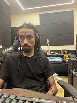 hotcamboy420 online show from 01.16.26