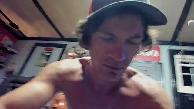 Snapshot of mowingman26 chatting on 12.02.25 mowingman26 online show from 12.02.25