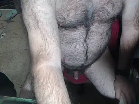 Snapshot of sohorneydad13 chatting on 12.22.25 sohorneydad13 online show from 12.22.25