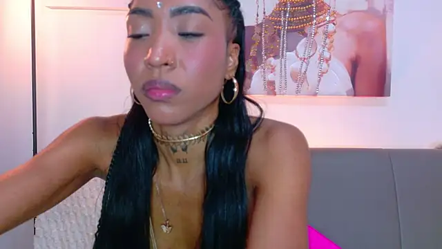 Snapshot of cristal_subin69 chatting on 06.20.26 cristal subin69 online show from 06.20.26