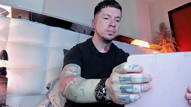 Adam tatto online show from 11.25.25