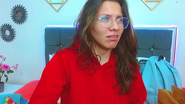 karlamorris  online show from 03.11.25