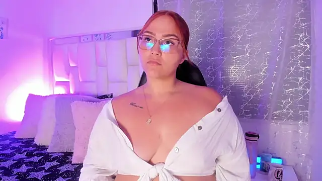LeahxBarker online show from 04.28.26