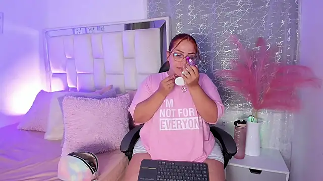 LeahxBarker online show from 07.27.26