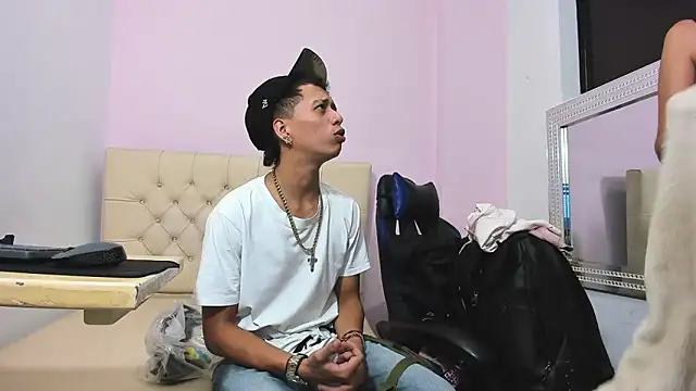 Ashley James online show from 02.08.25