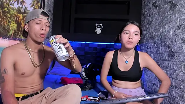 Ashley James online show from 11.08.25