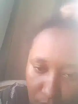 Snapshot of lovellybbw chatting on 12.15.25 lovellybbw online show from 12.15.25