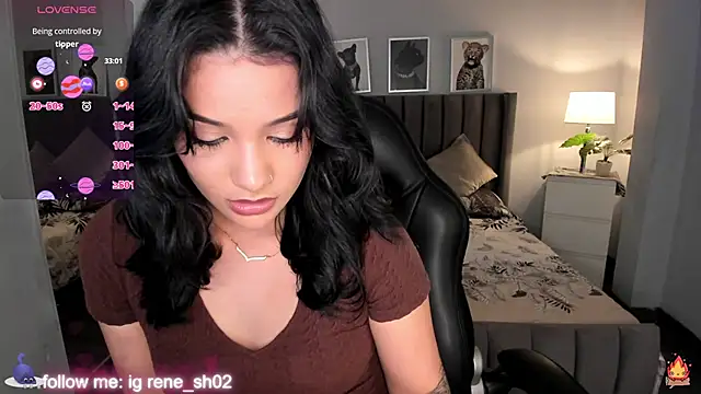 renee shelby  online show from 01.08.25