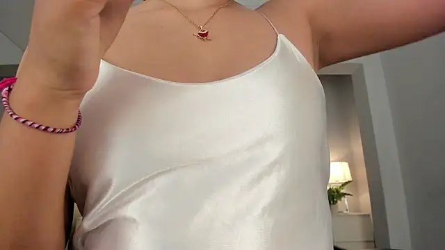 renee shelby  online show from 03.17.25