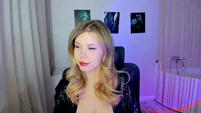 FollowLovee online show from 03.11.26