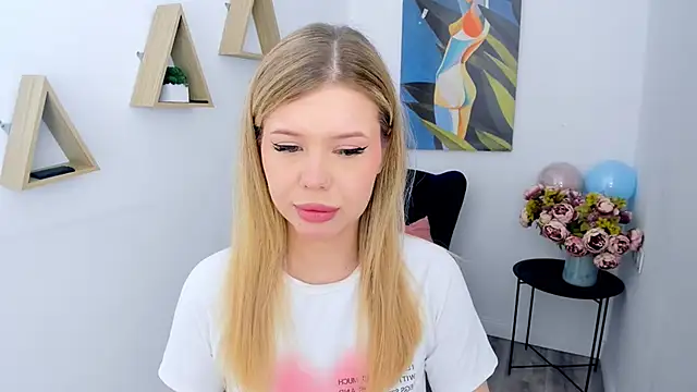 FollowLovee online show from 06.05.26