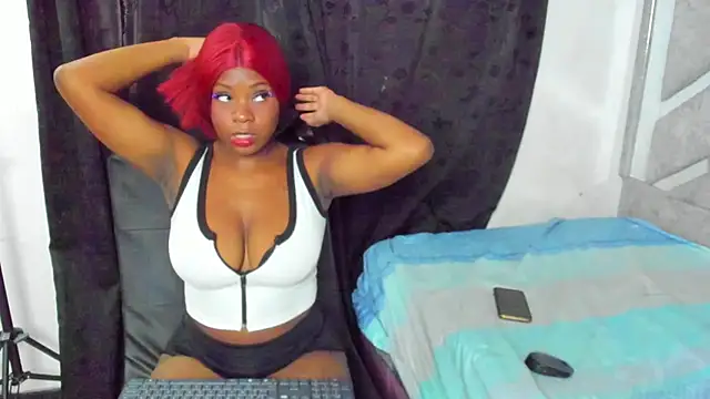 EvaxEmma online show from 09.12.25