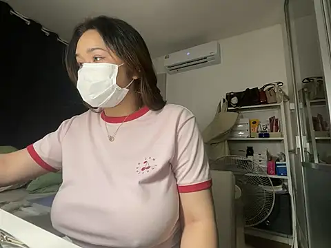 iamMalixxx online show from 01.05.25