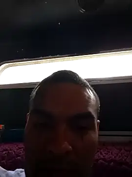 Houstonslong1 online show from 12.04.24