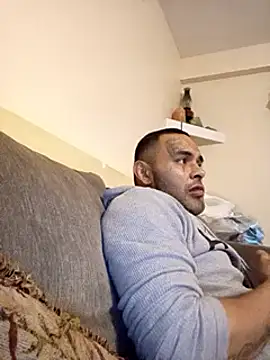 Houstonslong1 online show from 12.24.24