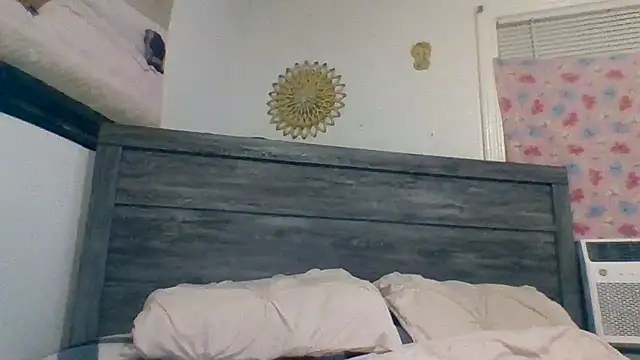 Houstonslong1 online show from 01.23.25